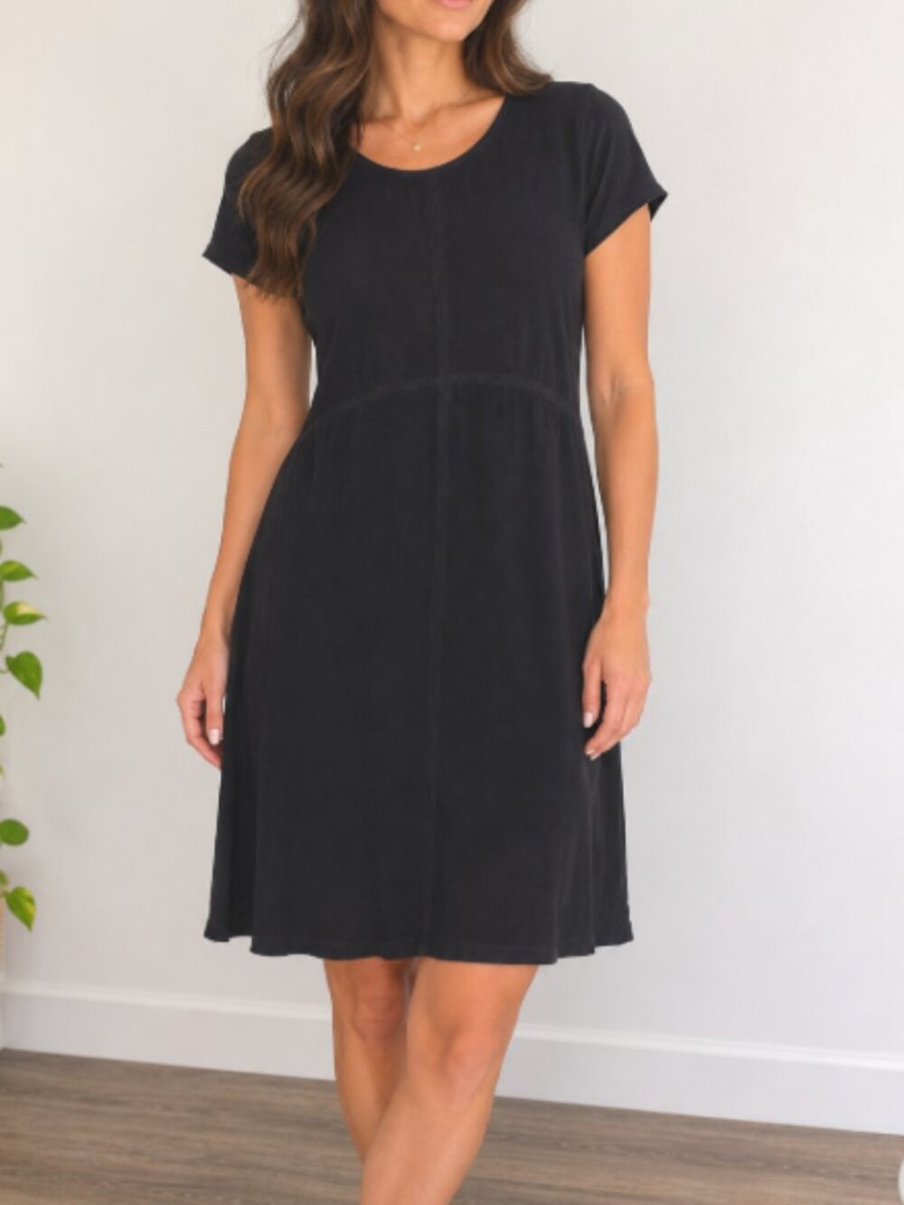 Tommy Bahama Black Faux Suede Short Sleeve Casual Mini Dress S
